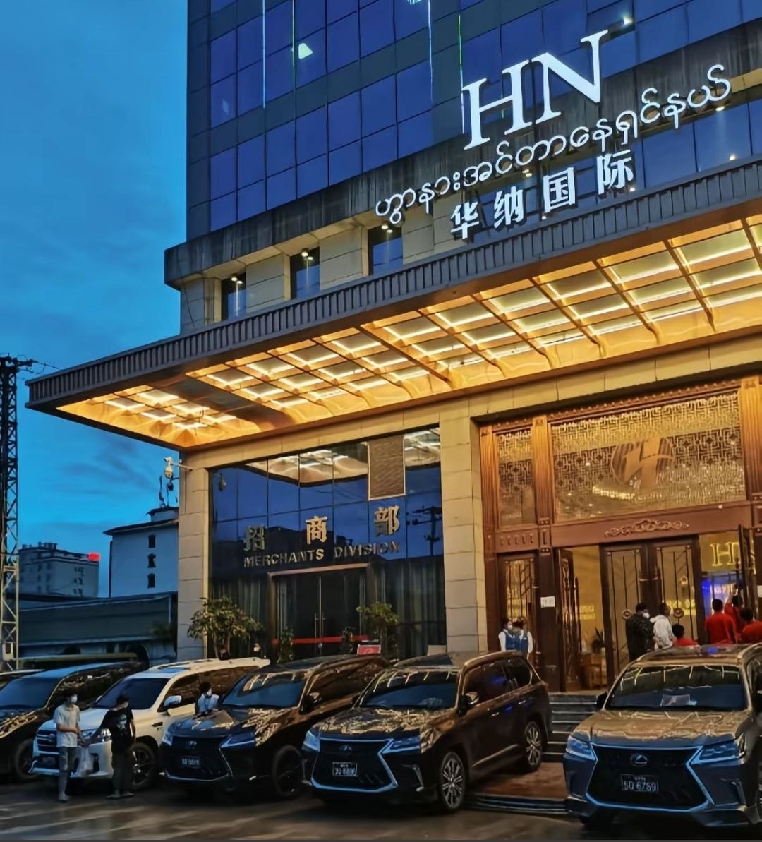 华纳万宝路游戏场景图11